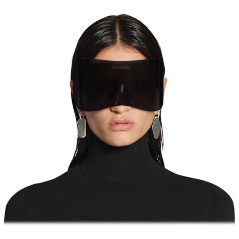 mask rectangle sunglasses in black